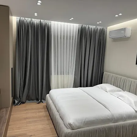 Apartment Lux *