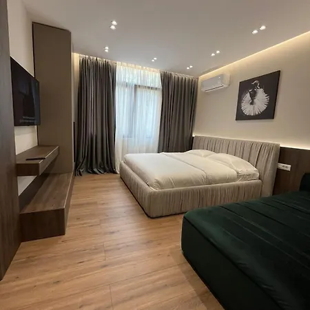 Lux Tirana