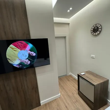 Lux Apartment Tirana